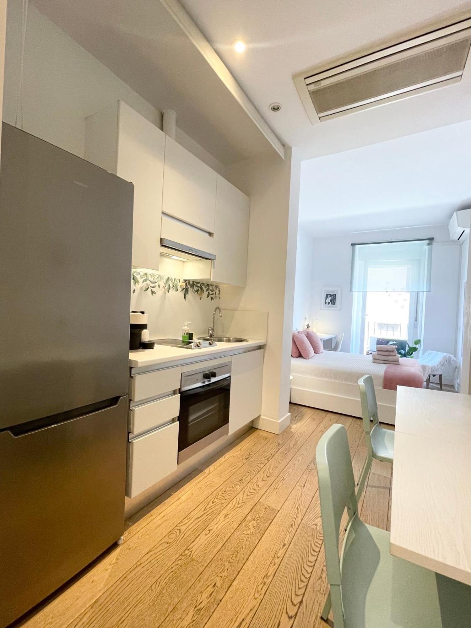 Studio Plaza Mayor La Latina Ac Balcon Ascensor Apartment Madrid Luaran gambar